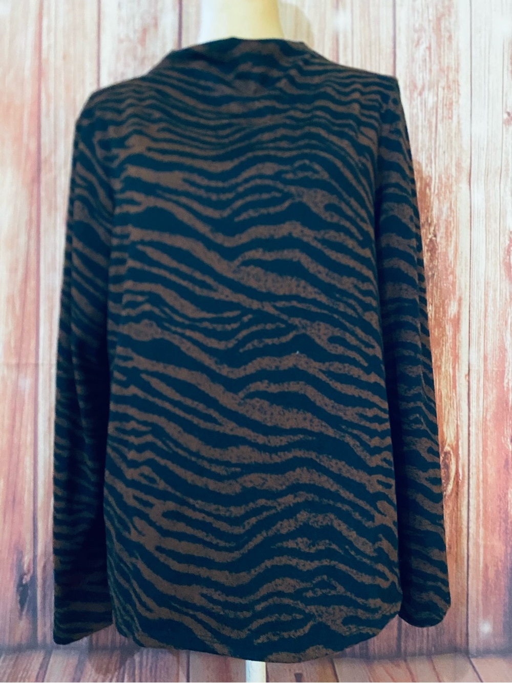 Women's XL Blouse Knit Beach Lunch Lounge Animal Print Brown Black Draped Neck
